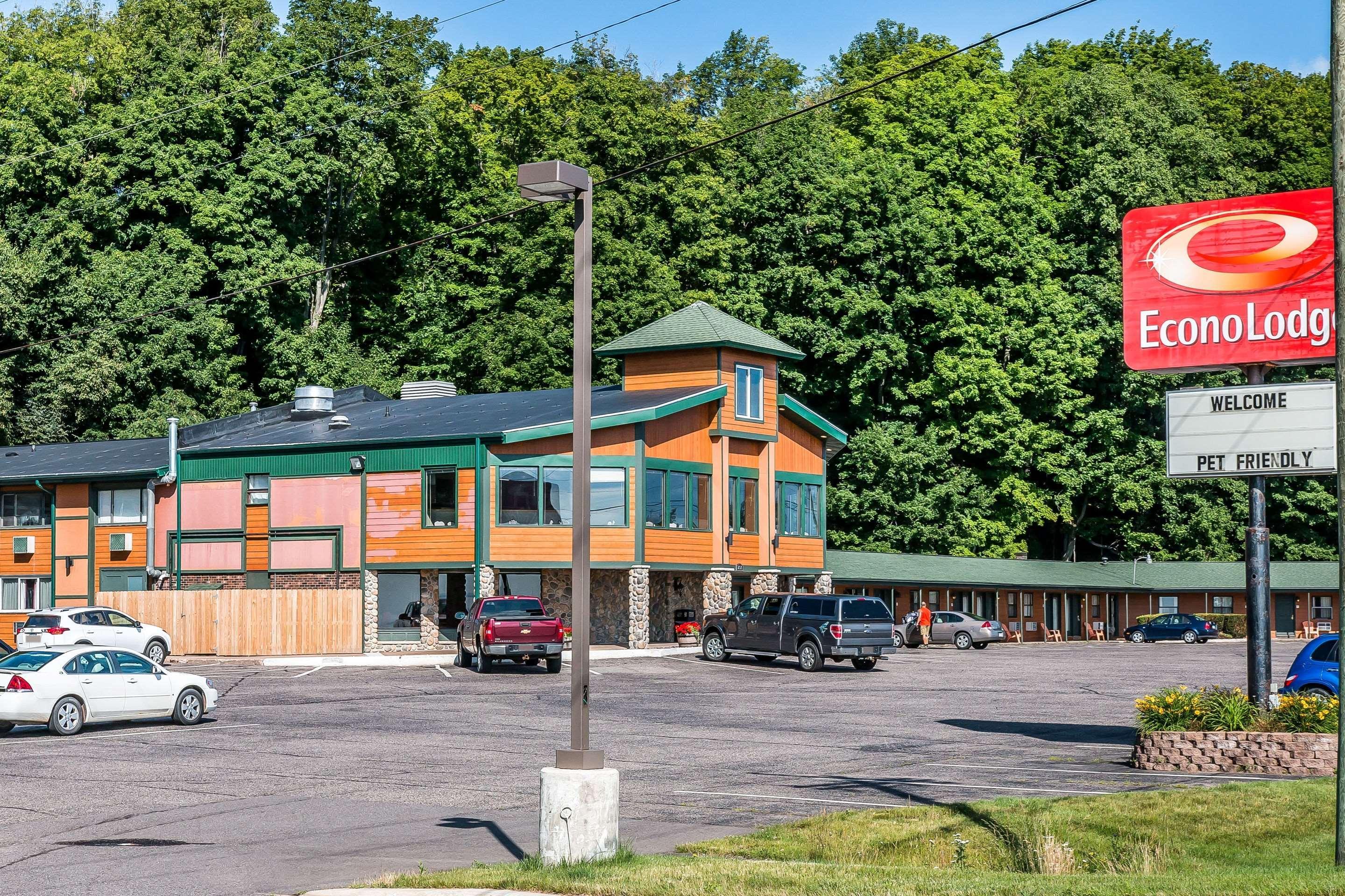Econo Lodge Lakeview Marquette Luaran gambar